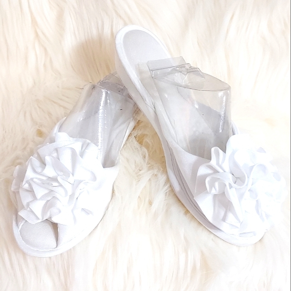 VINTAGE VF SLIPPERS